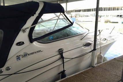 Sea Ray 280 Sundancer for sale in United States of America for 85.000 $ (60.997 £)
