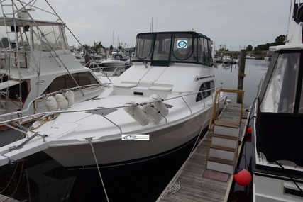 Mainship 40 Sedan Bridge for sale in United States of America for $108,000 (£80,434)