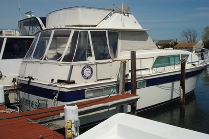 Chris-Craft 450 Commander for sale in United States of America for $93,999 (£72,409)
