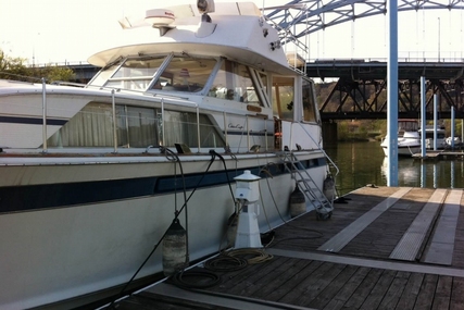 Chris-Craft 470 Commander for sale in United States of America for $70,000 (£49,881)