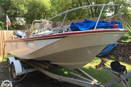 Boston Whaler Outrage V-20 for sale in United States of America for $12,000 (£9,018)