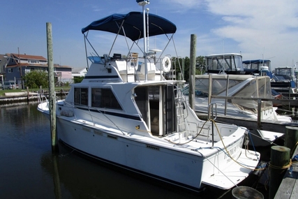 Uniflite 34 Sport Sedan for sale in United States of America for $18,000 (£13,527)