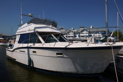 Hatteras 37 Convertible for sale in United States of America for $40,000 (£30,059)