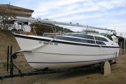 Macgregor 26M for sale in United States of America for $19,000 (£14,277)