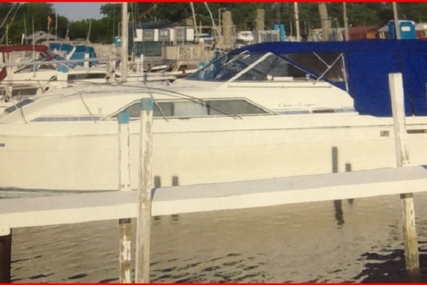 Chris-Craft 294 Catalina for sale in United States of America for $15,000 (£11,322)