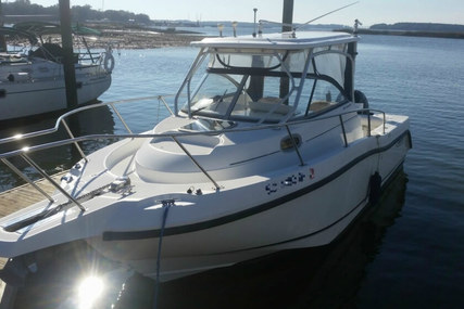Boston Whaler 255 Conquest for sale in United States of America for $50,000 (£37,739)