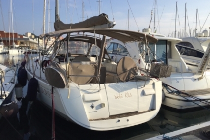 Jeanneau Sun Odyssey 409 for sale in Italy for €145,000 (£126,106)