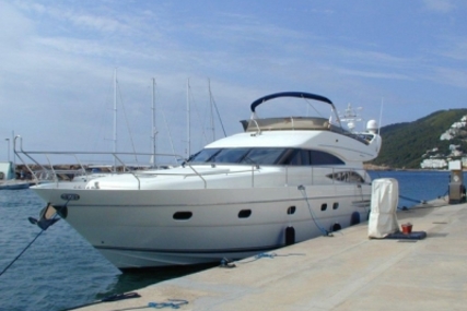 Princess 61 for sale in Spain for €350,000 (£306,595)