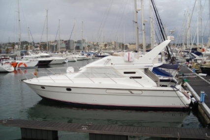 Fairline Phantom 41 for sale in Portugal for €95,000 (£82,113)