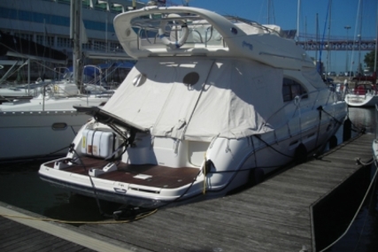 Cranchi Atlantique 40 for sale in Portugal for €210,000 (£184,669)