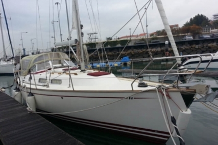 Najad 332 for sale in Portugal for €150,000 (£130,454)