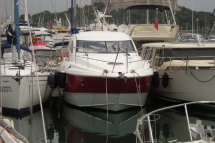 Beneteau Monte Carlo 37 Hard Top for sale in France for €135,000 (£118,958)