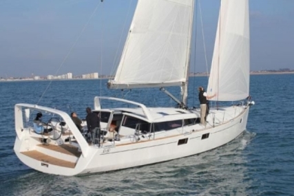 Beneteau Sense 55 for sale in France for €405,000 (£354,768)
