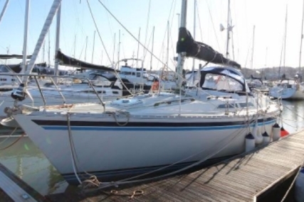 Moody 37 for sale in Ireland for €60,000 (£52,558)