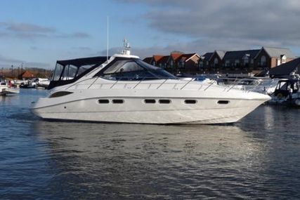 Sealine S42 for sale in Spain for £139,950