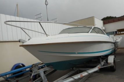Beneteau Flyer Viva 5.80 for sale in France for €5,000 (£4,277)
