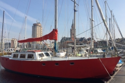 Custom Built Custom 12 Steel Lifting Keel for sale in France for €60,000 (£52,581)
