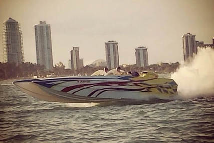 Motion Marine 35 XP for sale in United States of America for $135,000 (£106,173)