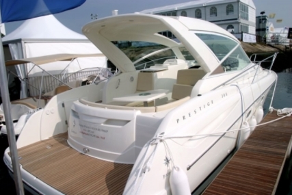 Prestige 30 Sport Top for sale in Greece for €115,000 (£100,734)
