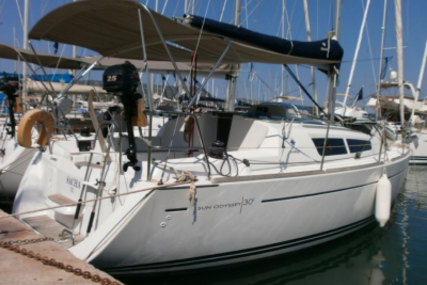 Jeanneau Sun Odyssey 30 I for sale in France for €51,000 (£44,816)