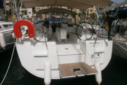 Jeanneau Sun Odyssey 439 for sale in France for €198,000 (£173,695)
