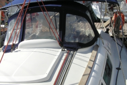 Jeanneau Sun Odyssey 32i for sale in Greece for €55,000 (£48,270)