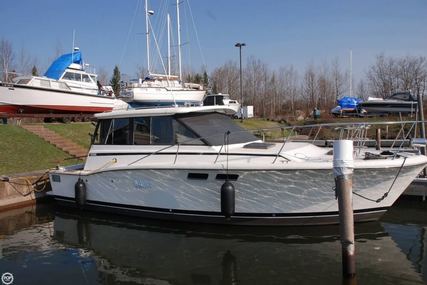 Trojan F32 hard top cruiser for sale in United States of America for $21,000 (£16,372)