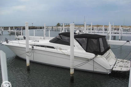 Sea Ray 480 Sundancer for sale in United States of America for $79,999 (£56,195)