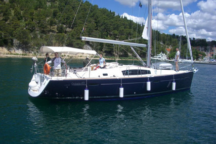 Beneteau Oceanis 43 for sale in Croatia for £98,000