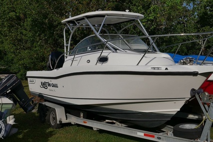 Boston Whaler 235 Conquest for sale in United States of America for $42,000 (£32,420) Boston Whaler 235 Conquest for sale in United States of America for $42,000 (£32,420)