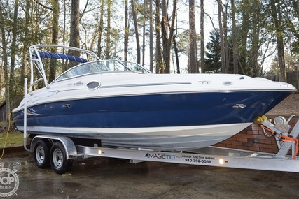 Sea Ray 240 Sundeck for sale in United States of America for $27,800 (£21,609)