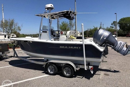Sea Hunt Ultra 211 for sale in United States of America for $37,000 (£28,193)