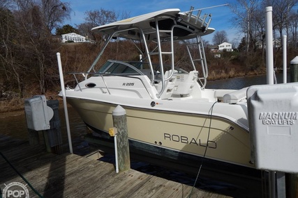 Robalo R225 for sale in United States of America for $44,500 (£36,276)