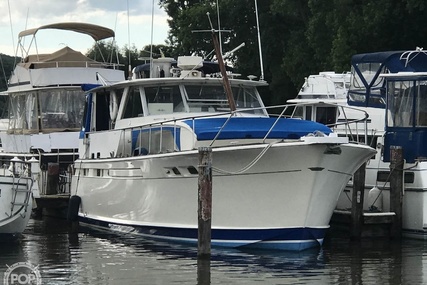 Chris-Craft Commander 47 for sale in United States of America for $94,000 (£73,010)