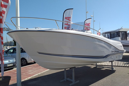 Jeanneau CAP CAMARAT 6.5 CC SERIE 3 for sale in France for €51,000 (£45,714)