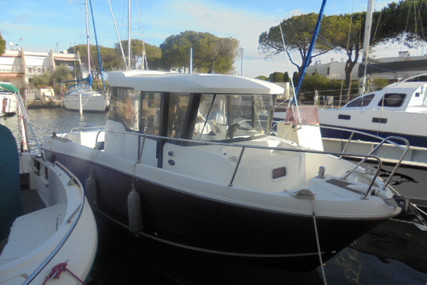 Jeanneau Merry Fisher 755 Marlin for sale in France for €36,900 (£32,794)