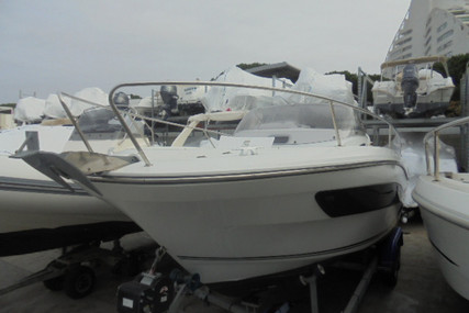 Jeanneau Cap Camarat 7.5 WA for sale in France for €50,000 (£42,669)