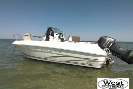 Jeanneau Cap Camarat 5.1 CC for sale in France for €12,500 (£10,461)