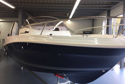 Jeanneau Cap Camarat 5.5 WA for sale in France for €26,500 (£23,753)