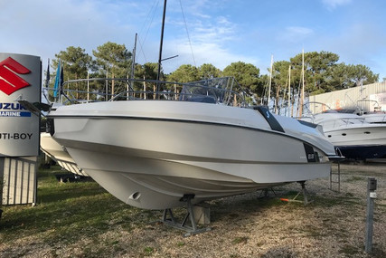 Beneteau Flyer 8.8 SpaceDeck for sale in France for €109,000 (£97,578)