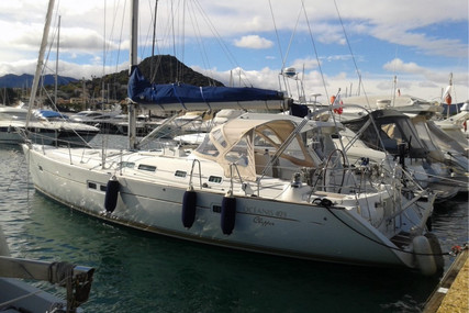 Beneteau Oceanis 423 for sale in France for €89,000 (£78,216)