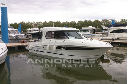 Beneteau Antares 880 HB for sale in France for €67,000 (£60,055)