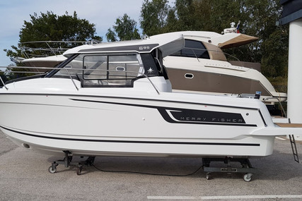 Jeanneau MERRY FISHER 695 SERIE 2 for sale in France for €69,650 (£62,674)