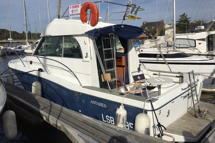 Beneteau Antares 9 for sale in France for €39,900 (£33,379)
