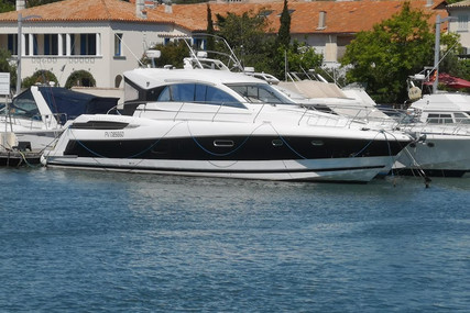 Jeanneau Prestige 50 S for sale in France for €239,000 (£200,112)