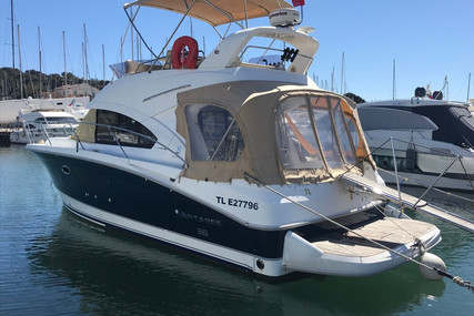 Beneteau Antares 36 for sale in France for €140,000 (£125,539)