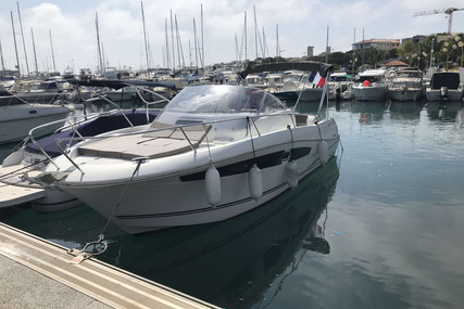 Jeanneau Cap Camarat 8.5 WA for sale in France for €79,900 (£70,283)