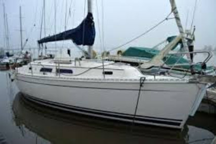 Hanse 312 for sale in France for €35,000 (£30,829)