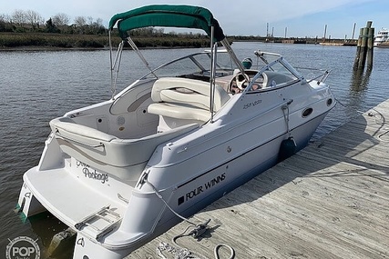 Four Winns 258 Vista for sale in United States of America for $14,250 (£11,456)