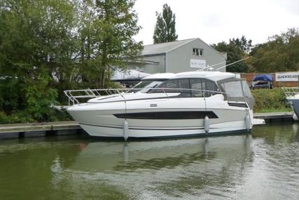 Jeanneau NC 33 for sale in United Kingdom for £199,000 Jeanneau NC 33 for sale in United Kingdom for £199,000